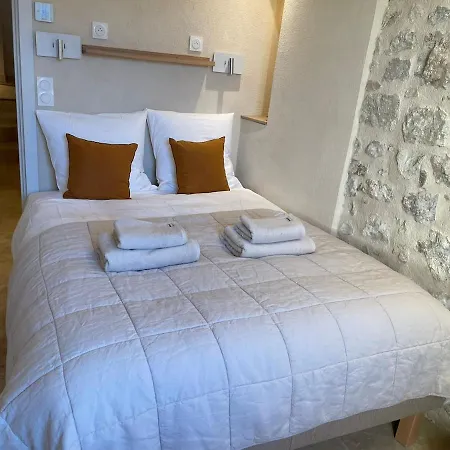 شقة Exceptional Duplex For 5 Or 6 Guests With Sea And Market Views أنتيب