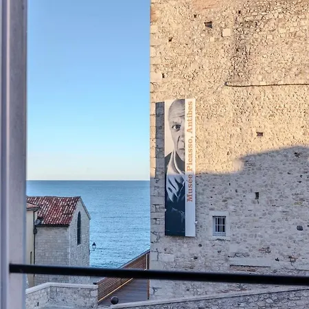 Exceptional Duplex For 5 Or 6 Guests With Sea And Market Views شقة